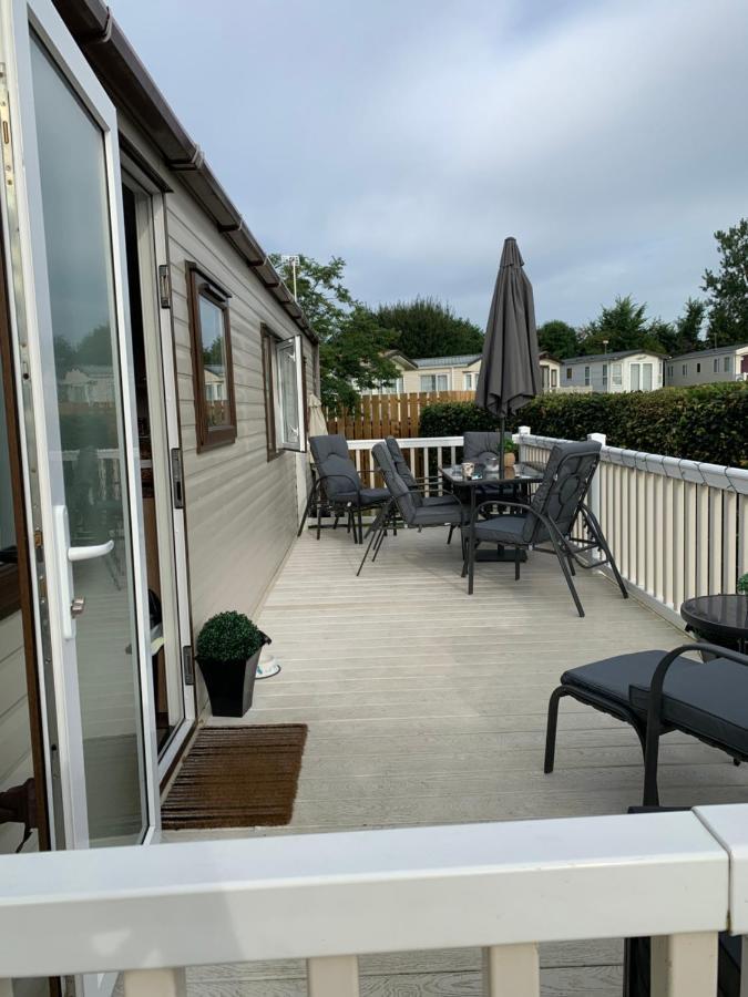 Norfolk Caravan Staycation Pet Friendly Belton with Browston Екстериор снимка